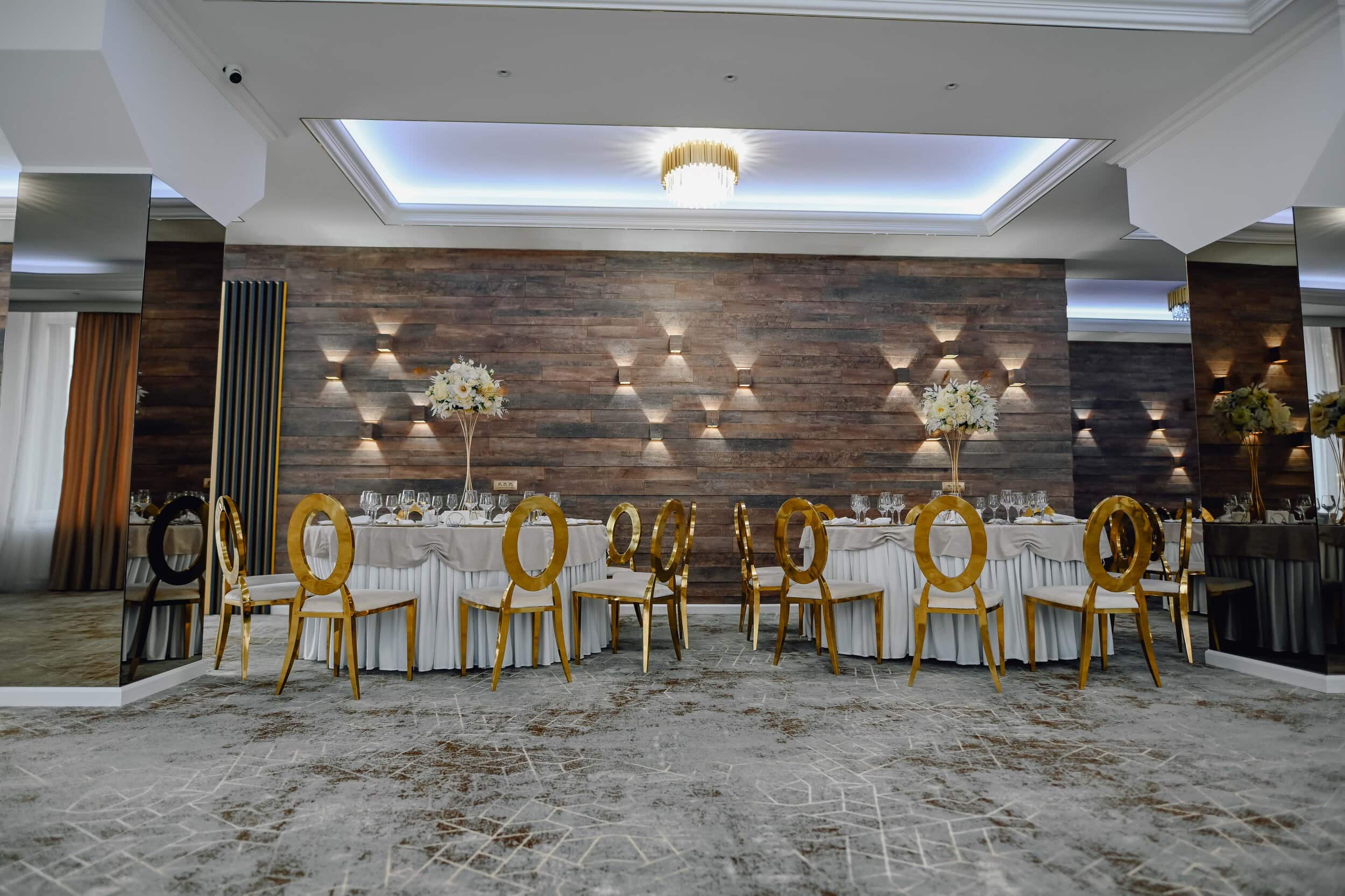 Salon Oro – locație elegantă pentru evenimente intime în Galați